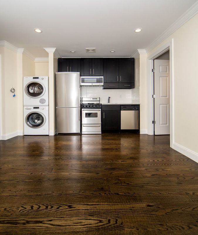  513 East 82nd Street