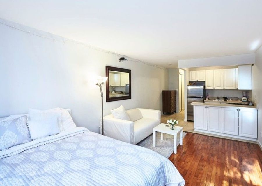  210 East 22nd Street