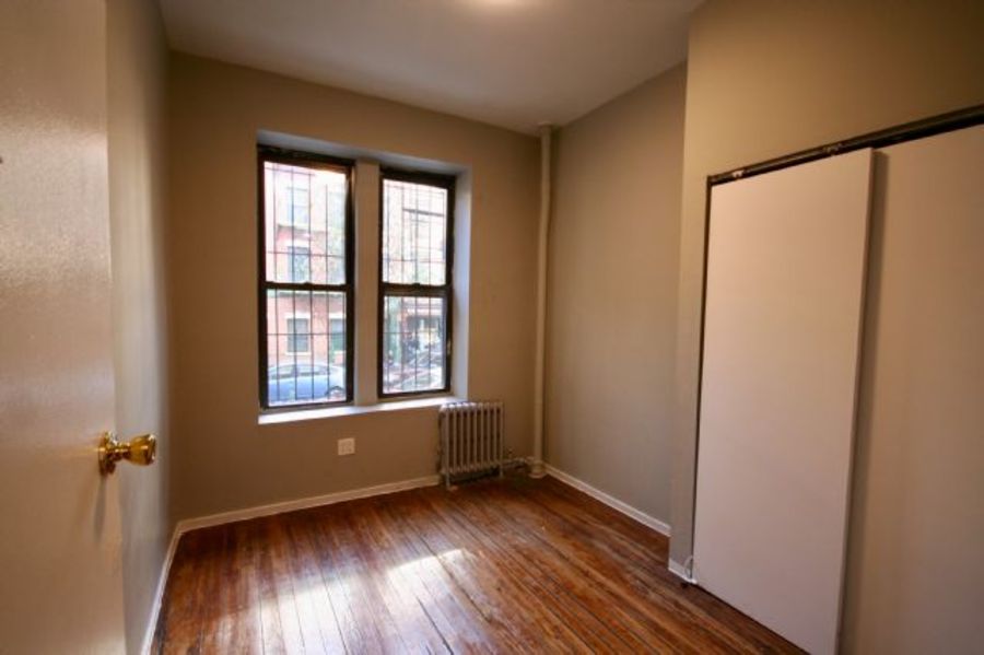  622 East 11th Street