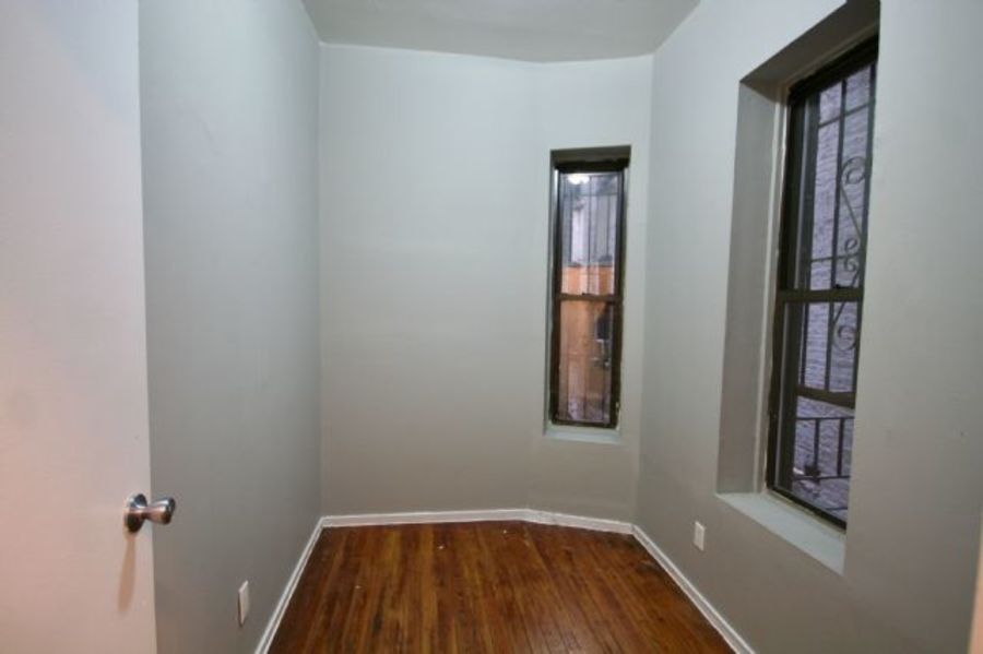  622 East 11th Street