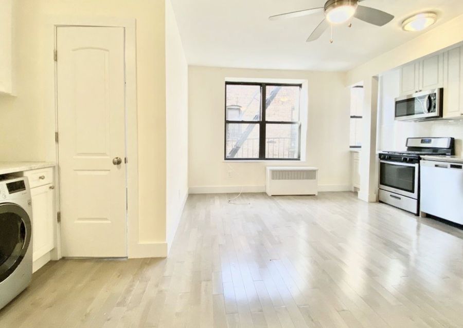  66 Saint Nicholas Place