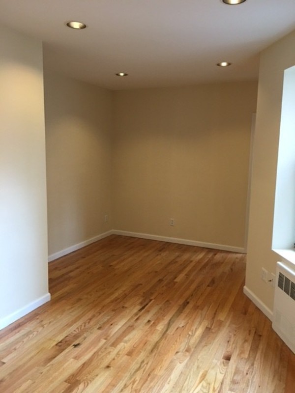  402 East 78th Street