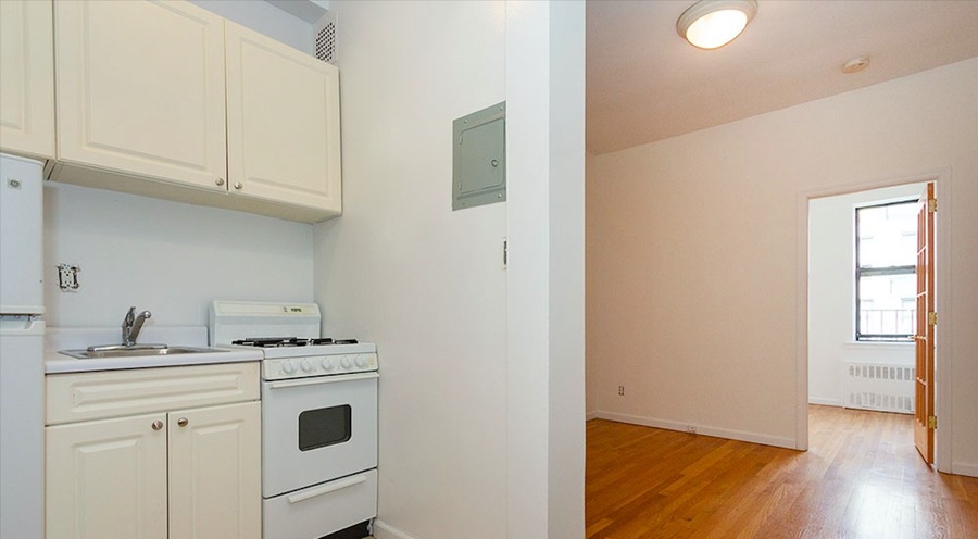  405 East 87th Street