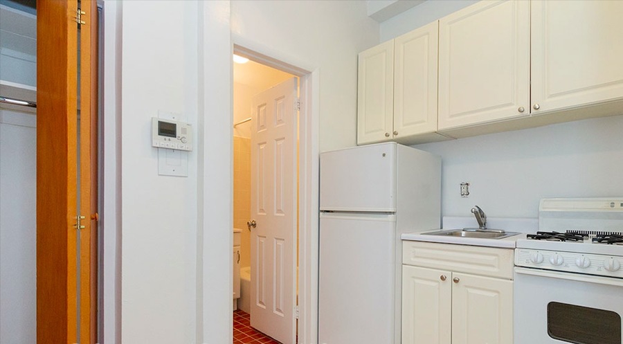  405 East 87th Street