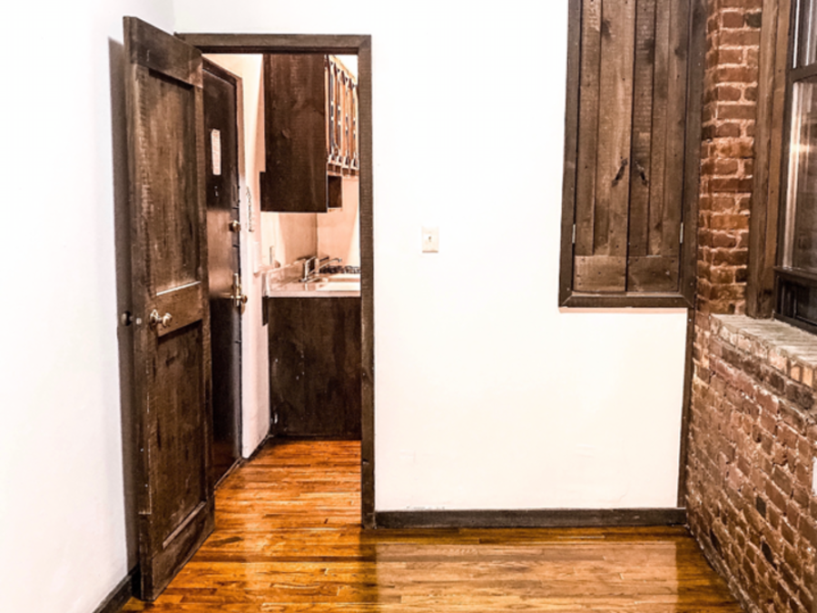  516 East 12th Street