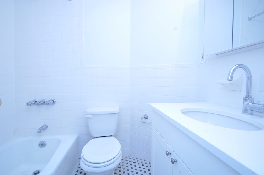  404 East 63rd Street