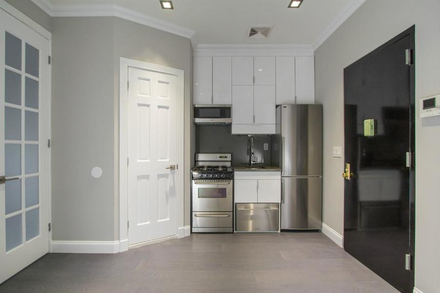  15 West 103rd Street