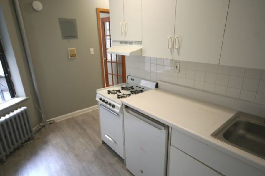  622 East 11th Street