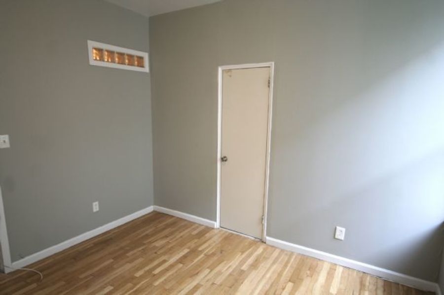  622 East 11th Street