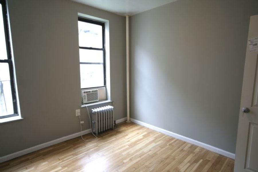  622 East 11th Street