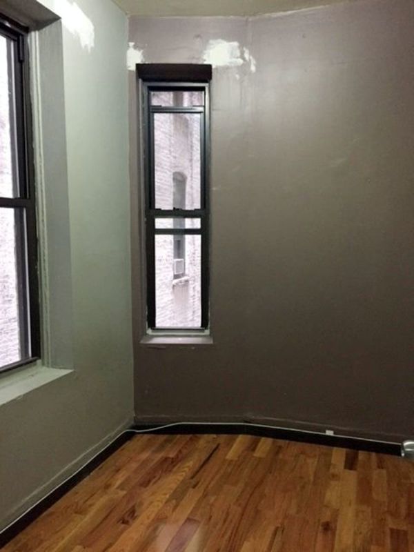  622 East 11th Street