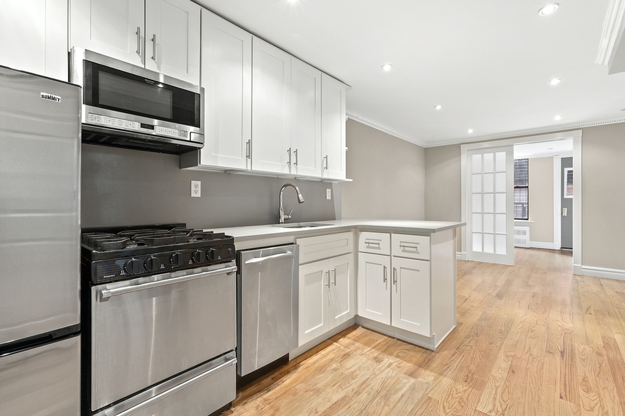  344 East 85th Street