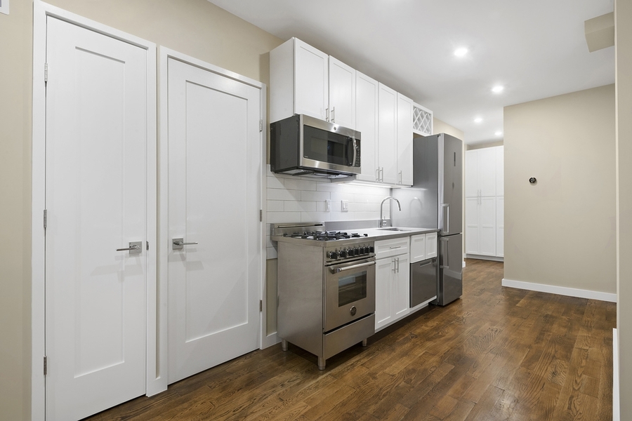  420 East 66th Street