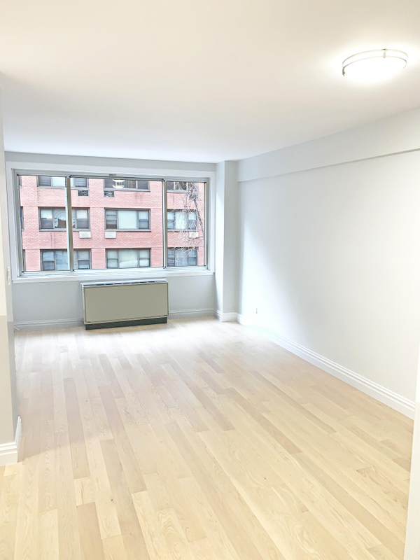 Stonehenge 51 340 East 51st Street