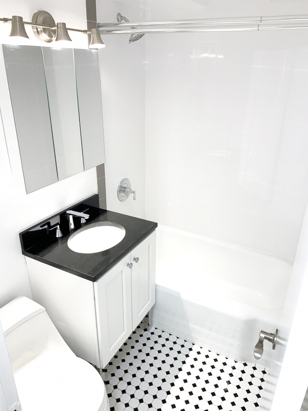 Stonehenge 51 340 East 51st Street