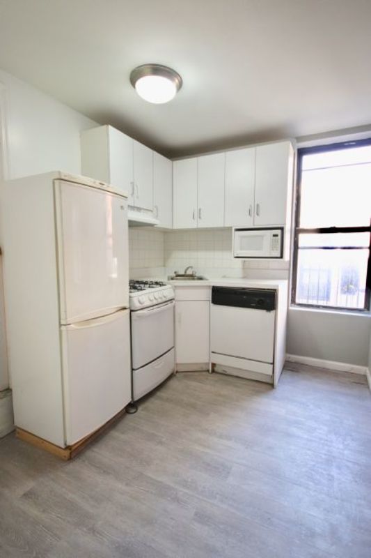  405 East 12th Street