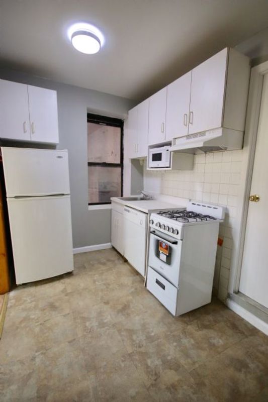  405 East 12th Street