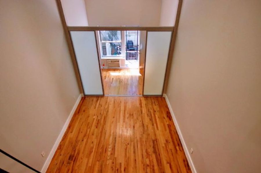  422 East 14th Street