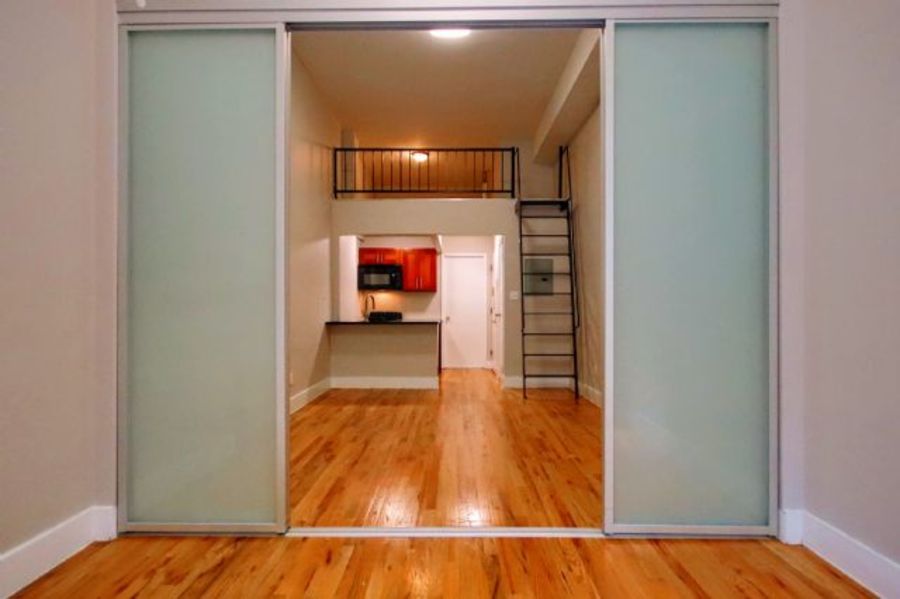  422 East 14th Street