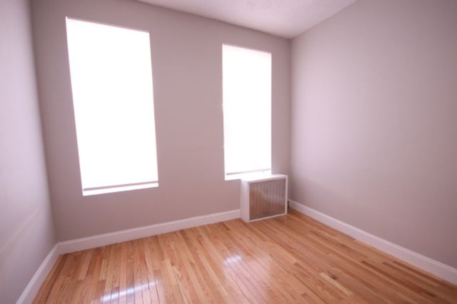  620 East 11th Street