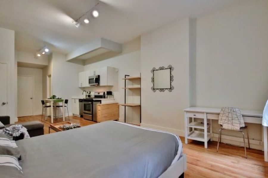  206 East 70th Street