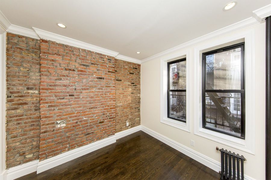  239 Elizabeth Street