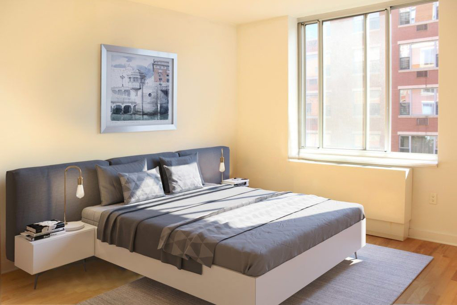 Susan's Court 454 Manhattan Avenue