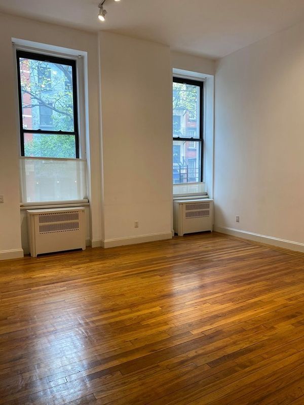  210 West 16th Street