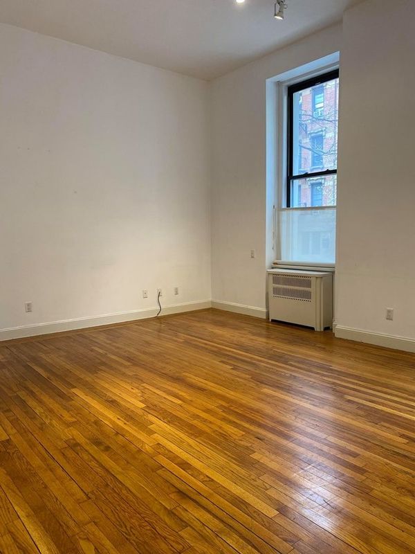  210 West 16th Street