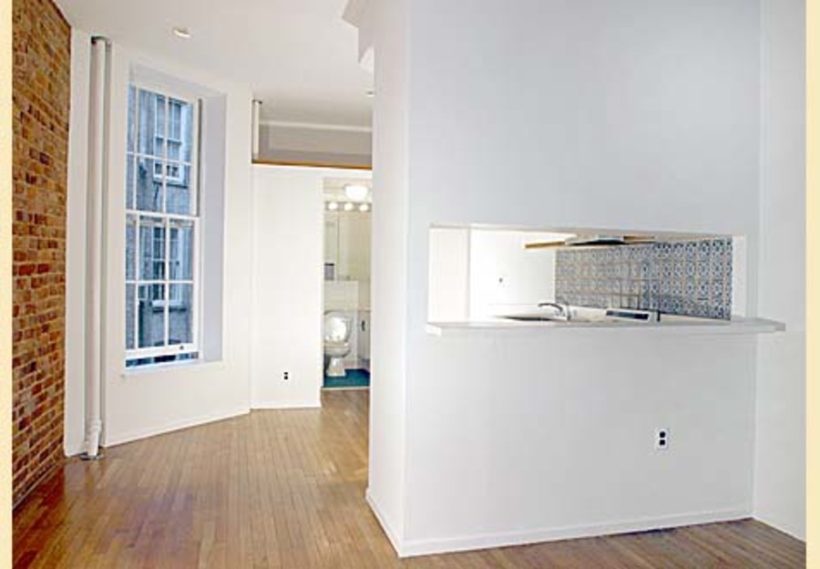  324 East 81st Street