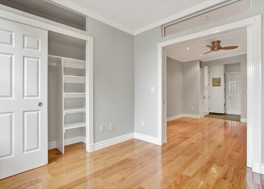  380 East 10th Street