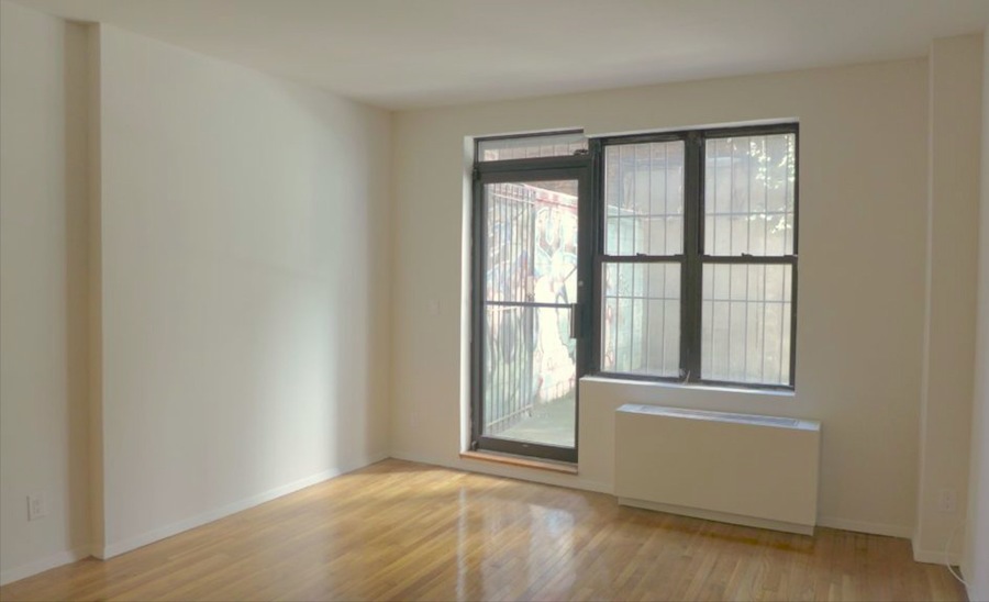  254 East 10th Street