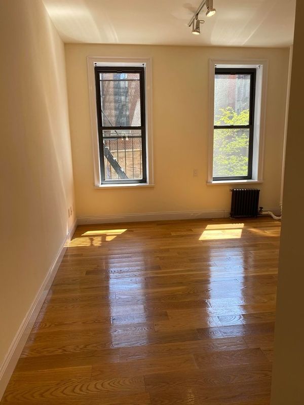  407 East 69th Street