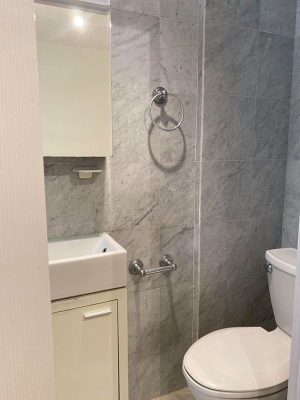  407 East 69th Street