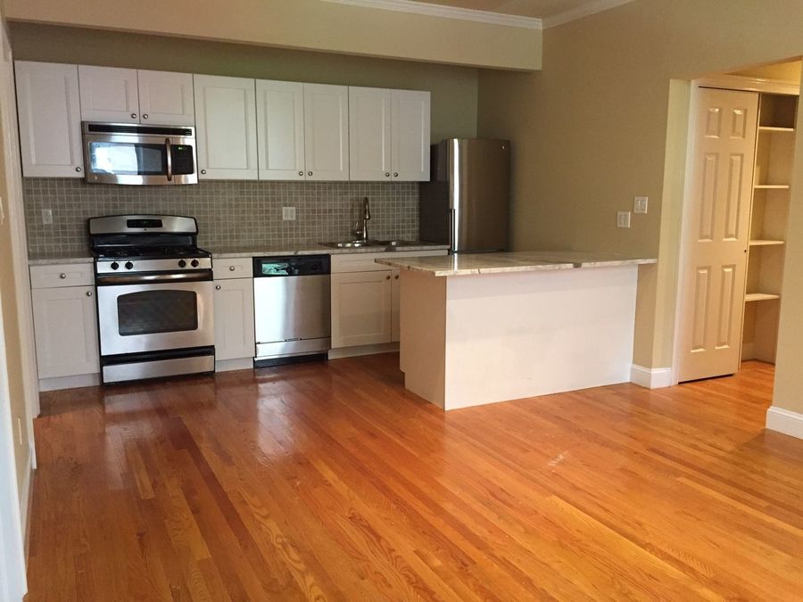  331 Lexington Avenue