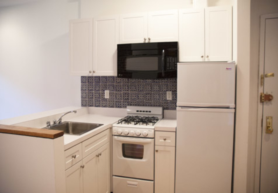  321 East 75th Street