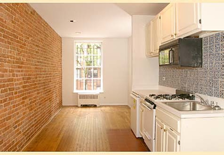  321 East 75th Street