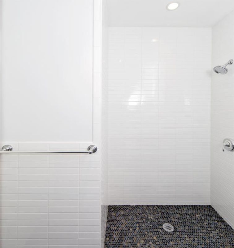  352 East 13th Street