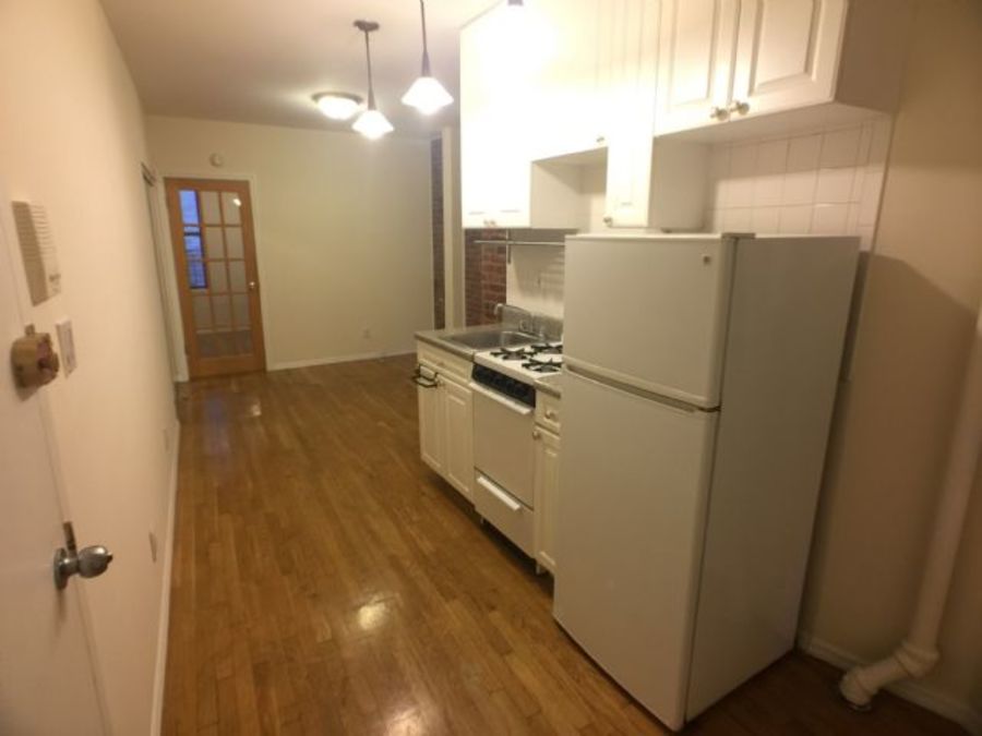  124 Macdougal Street