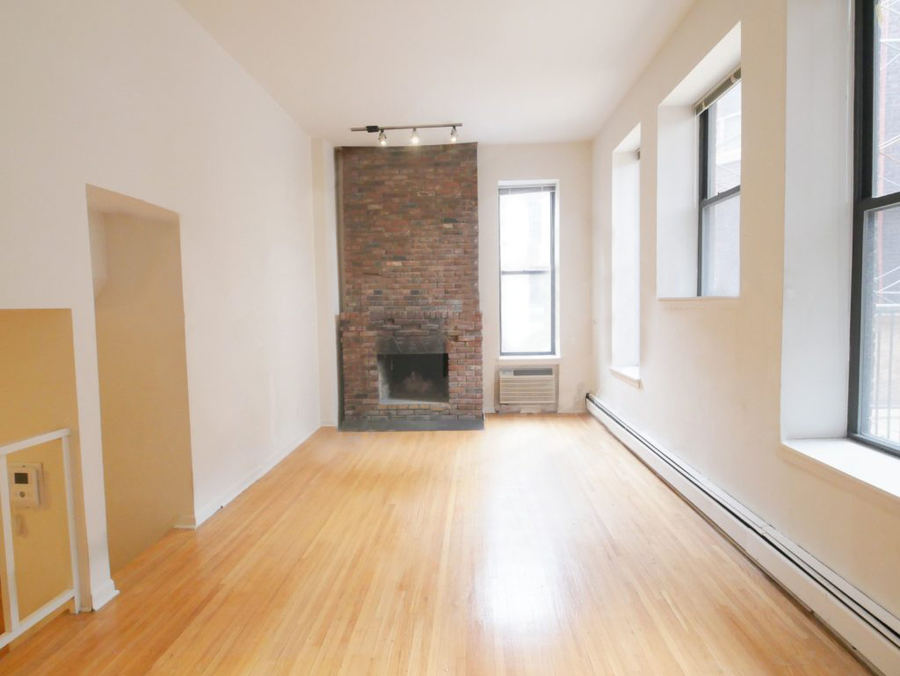  404 East 80th Street