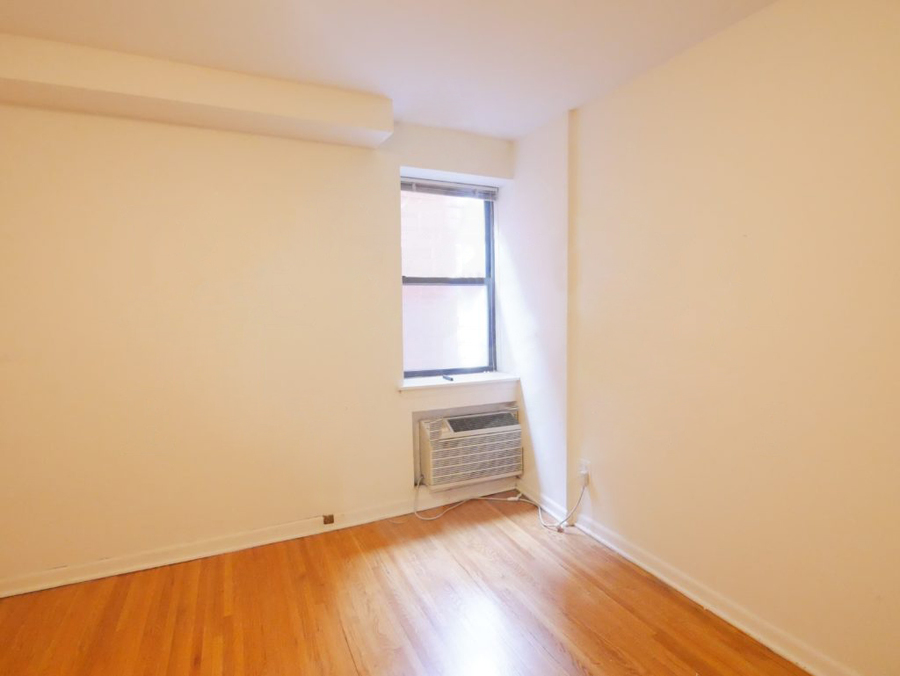  404 East 80th Street