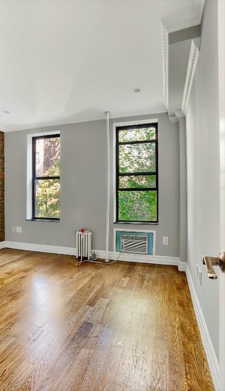  277 East 10th Street