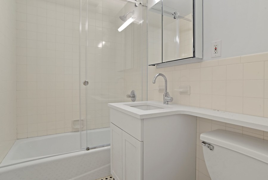  404 East 63rd Street