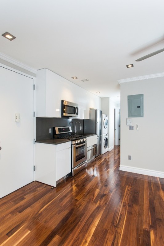  290 West 12th Street