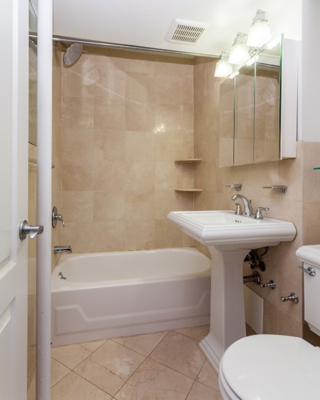  290 West 12th Street