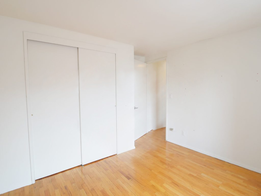  241 East 86th Street