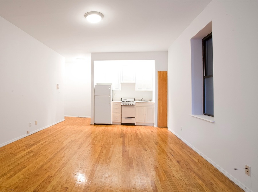  204 East 84th Street