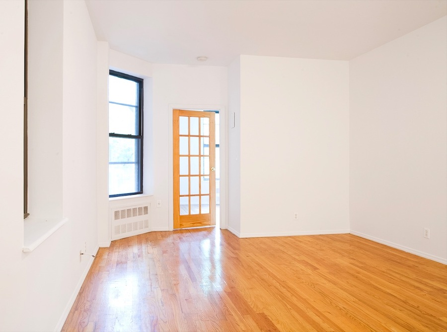  204 East 84th Street