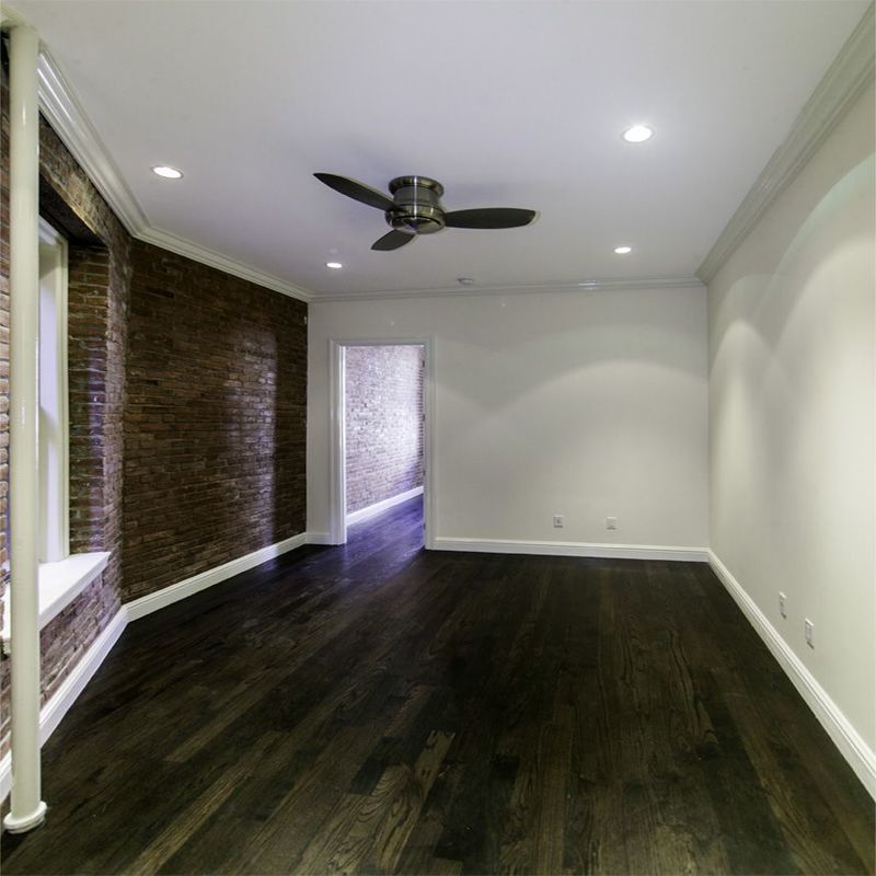  400 East 74th Street