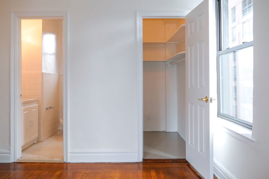 The Sutton Collection 405 East 54th Street